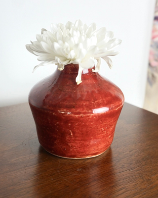 Rouge Bud Vase